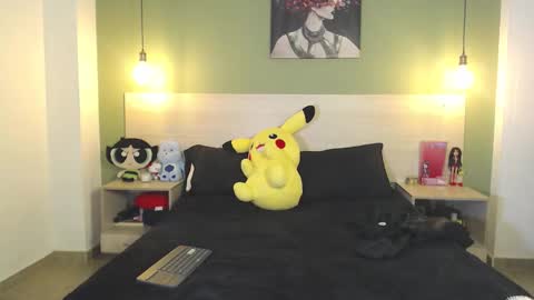 Snapshot of alexxa_meow chatting on 12.14.25 A L E X A online show from 12.14.25