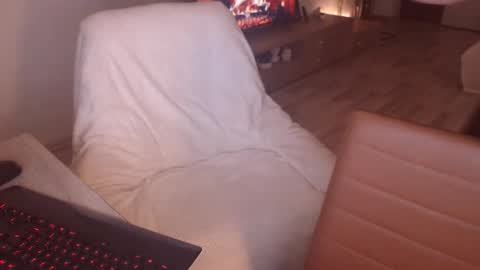 Jhoa online show from 10.11.25