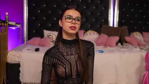 Alexxis Rae online show from 04.17.26