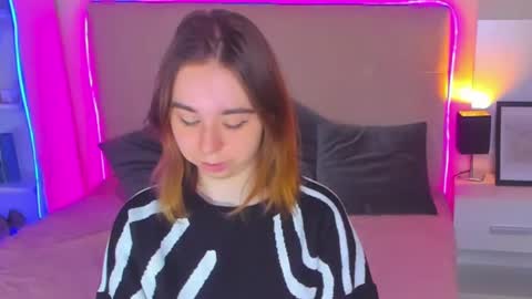 AlexxisSky online show from 12.19.24