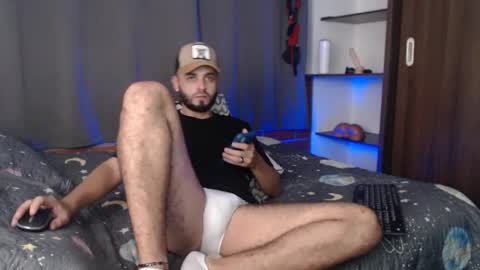 Snapshot of alexxx1106 chatting on 12.16.24 alexxx1106 online show from 12.16.24