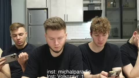 Snapshot of alexxx_d chatting on 04.21.26 AlexDimaIgor online show from 04.21.26