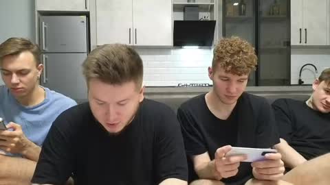 Snapshot of alexxx_d chatting on 05.18.26 AlexDimaIgor online show from 05.18.26