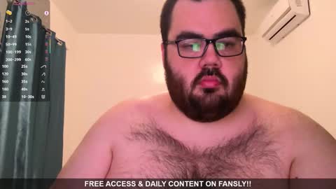 Snapshot of alexxxbear chatting on 02.12.26 alexxxbear online show from 02.12.26