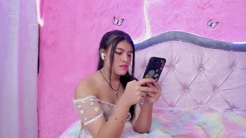 Snapshot of alfresii_rivera chatting on 12.15.24 Carolina Join The Fan Club  online show from 12.15.24