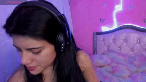 Snapshot of alfresii_rivera chatting on 12.24.24 Carolina Join The Fan Club  online show from 12.24.24