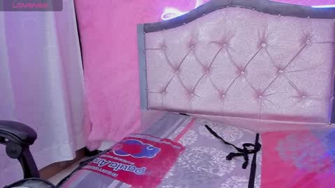 Snapshot of alfresii_rivera chatting on 01.08.25 Carolina Join The Fan Club  online show from 01.08.25