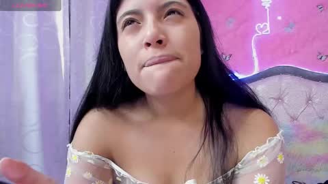 Snapshot of alfresii_rivera chatting on 02.13.25 Carolina Join The Fan Club  online show from 02.13.25