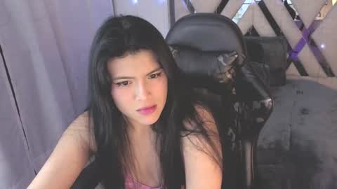 Snapshot of alfresii_rivera chatting on 10.16.25 Carolina Join The Fan Club  online show from 10.16.25