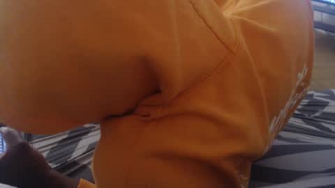 Snapshot of aliasallday chatting on 12.08.24 Alias online show from 12.08.24