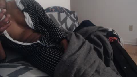 Snapshot of aliasallday chatting on 01.23.25 Alias online show from 01.23.25