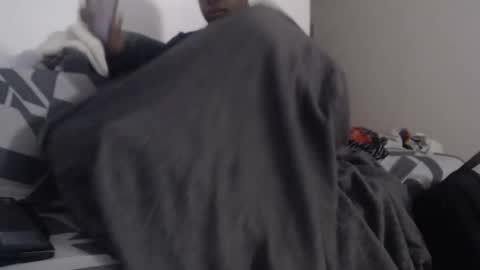 Snapshot of aliasallday chatting on 01.28.25 Alias online show from 01.28.25