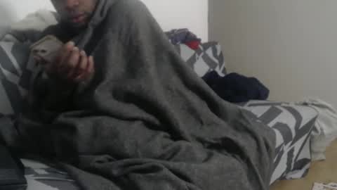 Snapshot of aliasallday chatting on 03.04.25 Alias online show from 03.04.25