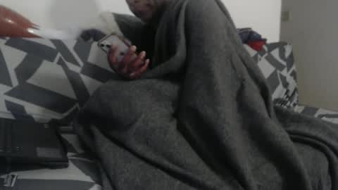 Snapshot of aliasallday chatting on 03.07.25 Alias online show from 03.07.25