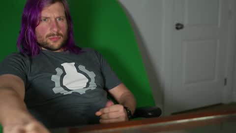 Snapshot of alibastersword chatting on 02.18.26 Luke online show from 02.18.26