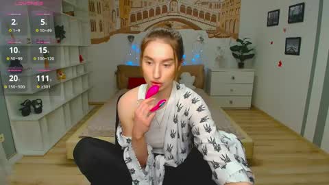Snapshot of alicafoxis chatting on 05.08.26 Alica online show from 05.08.26