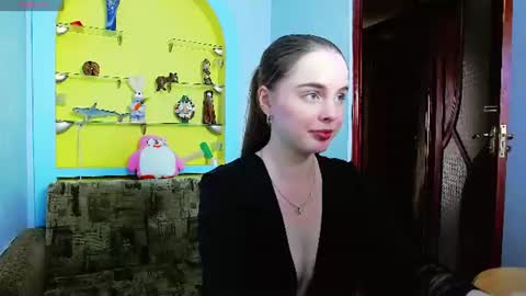 Snapshot of alicanewlove chatting on 06.11.26 alice online show from 06.11.26