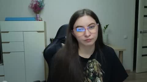 Snapshot of alice_________________________ chatting on 01.31.26 Alice online show from 01.31.26