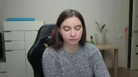 Snapshot of alice_________________________ chatting on 03.03.26 Alice online show from 03.03.26