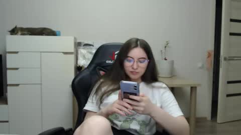 Alice online show from 05.13.26