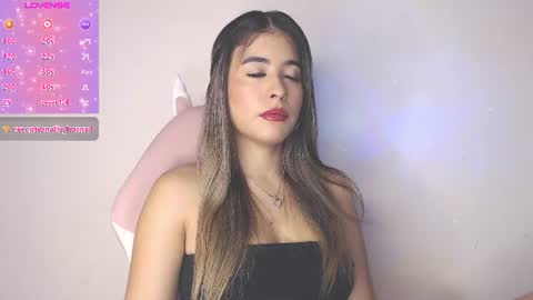 Snapshot of alice_cespedes chatting on 06.23.26 alice_cespedes online show from 06.23.26