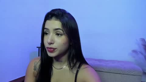 Snapshot of alice_fox___ chatting on 12.16.24 Manuela online show from 12.16.24