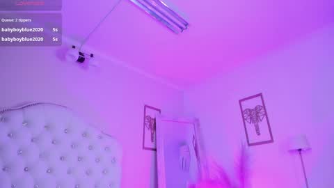 Alice Graay  online show from 01.17.25