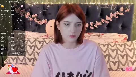 Snapshot of alice_langley chatting on 09.19.25 Alice 3 online show from 09.19.25