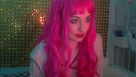 Snapshot of alice_lemon_new chatting on 10.19.25 alice_lemon_new online show from 10.19.25