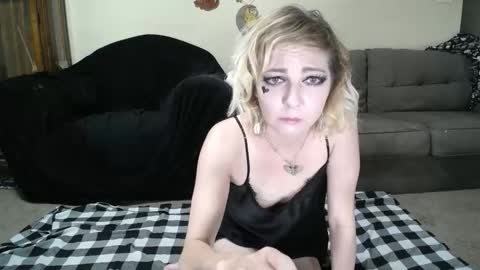 Snapshot of alice_leray chatting on 06.08.26 alice_leray online show from 06.08.26