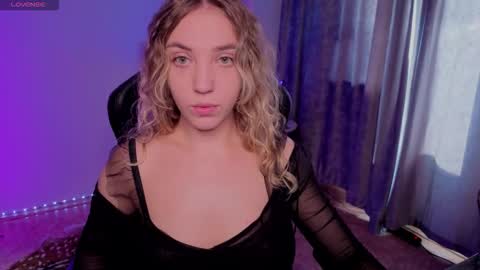 Snapshot of alice_muah chatting on 02.28.26 Alice online show from 02.28.26