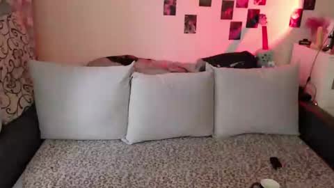 Alice and Mike online show from 02.11.25