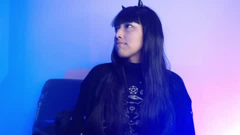 Snapshot of alice_phantom chatting on 04.01.26 online show from 04.01.26