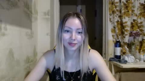 Alice smiles online show from 03.21.26