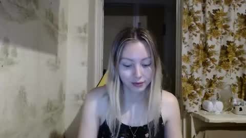 Alice smiles online show from 04.08.26