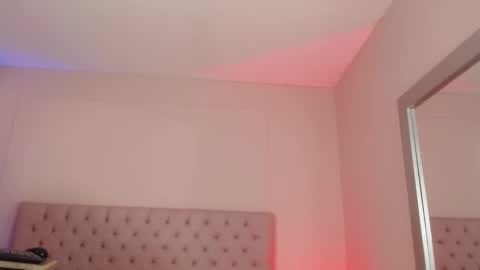 Sofia online show from 03.08.25