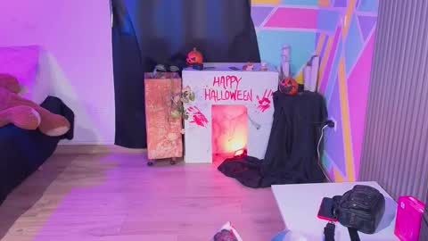 Alice online show from 10.31.25