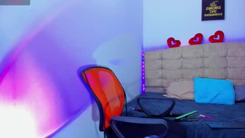 alice_summer1 online show from 12.04.25