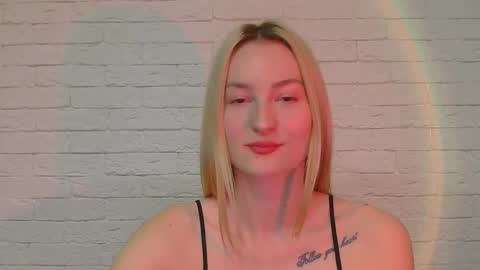 Snapshot of alice_sweet_01 chatting on 03.04.26 Alice online show from 03.04.26