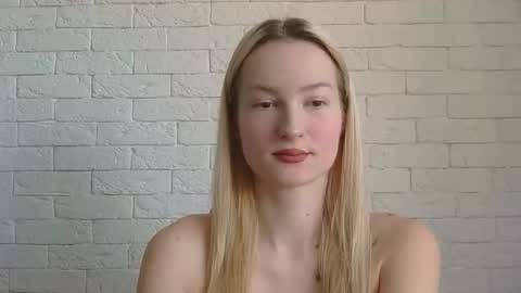 Snapshot of alice_sweet_01 chatting on 03.13.26 Alice online show from 03.13.26