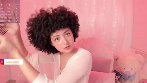 Alice  online show from 11.05.25