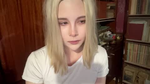 Snapshot of alice_wx chatting on 08.09.26 alice_wx online show from 08.09.26