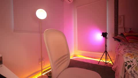 alicealberts online show from 09.13.25