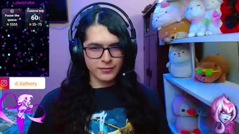 Snapshot of alicebathory_ chatting on 11.12.25 Alice Bathory online show from 11.12.25