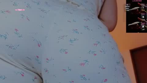 Snapshot of alicebenette chatting on 05.31.26 Alice Benette online show from 05.31.26