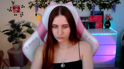 alicecharmy online show from 04.17.26