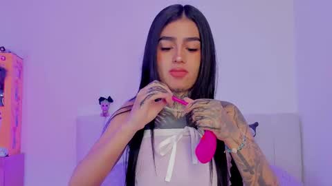 Alice  online show from 10.15.25