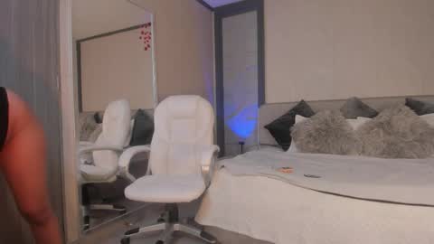 alicee_clark_ online show from 03.04.26