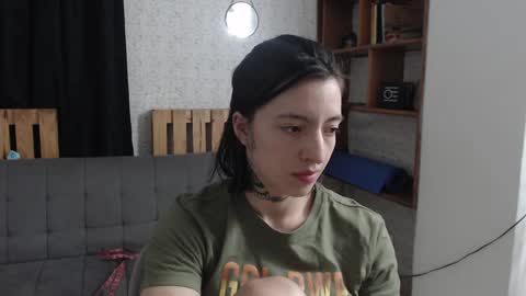 alicee_logan_ online show from 01.22.25