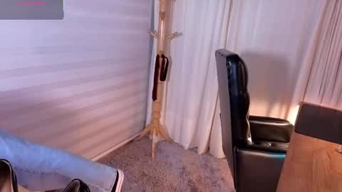 Aleja  online show from 11.24.25